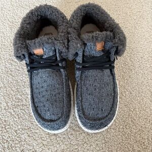 Hey Dude Women’s Wendy Fold Stitch Cozy Gray 9